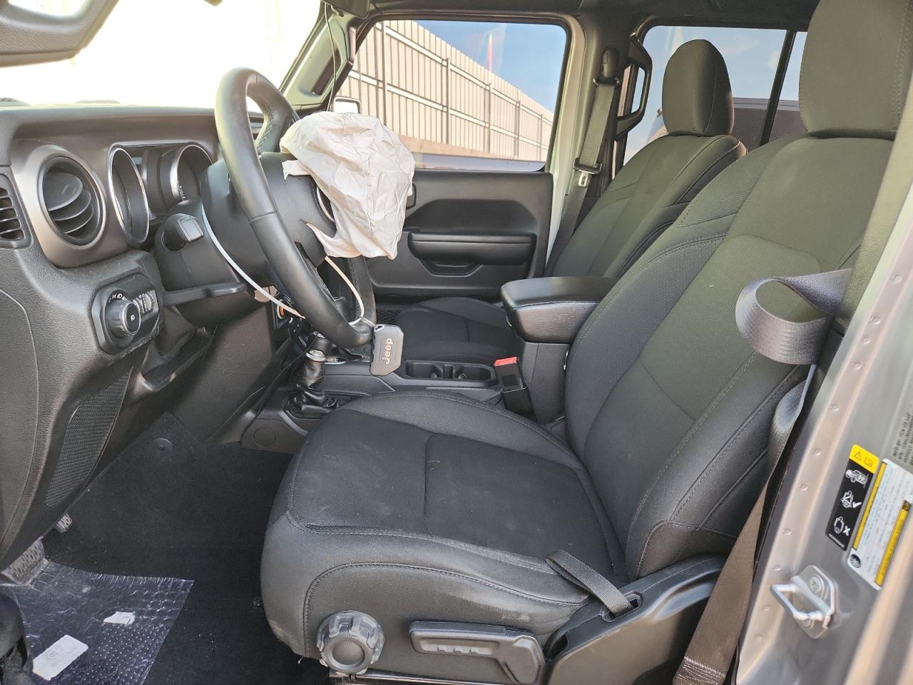 Jeep Wrangler Sport Image 7