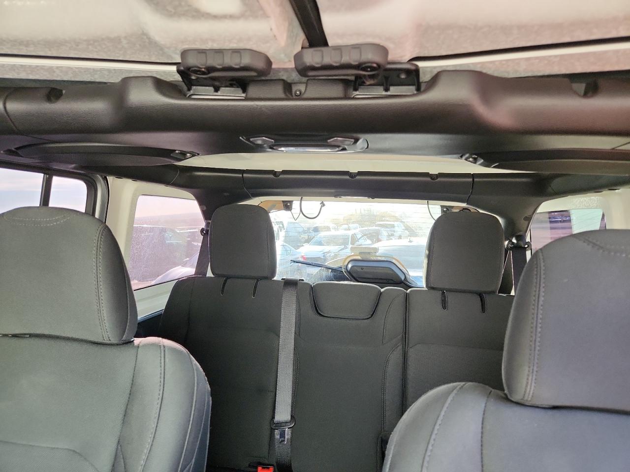 Jeep Wrangler Sport Image 2