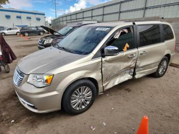  Salvage Chrysler Minivan
