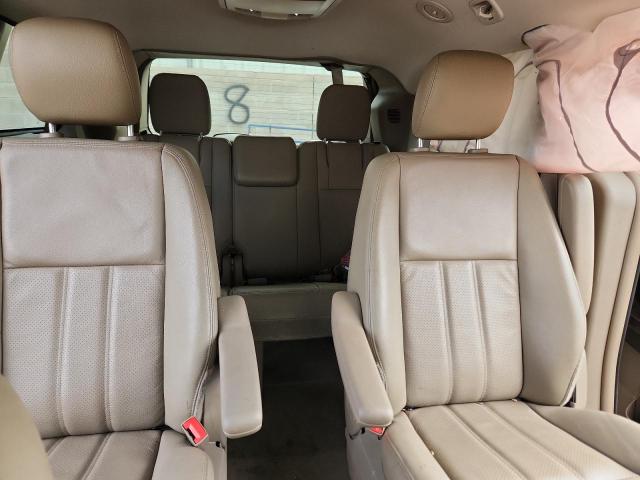 Chrysler Minivan Touring L Image 10