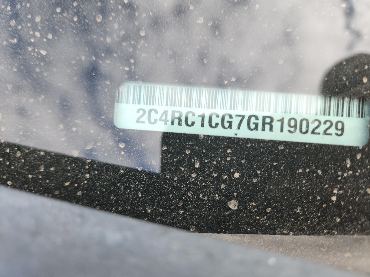 Chrysler Minivan Touring L Image 12