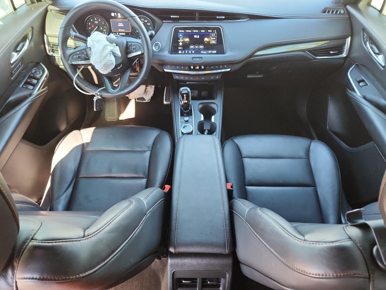 Cadillac XT4 Sport Image 14