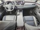 Lexus Es 300h Image 6