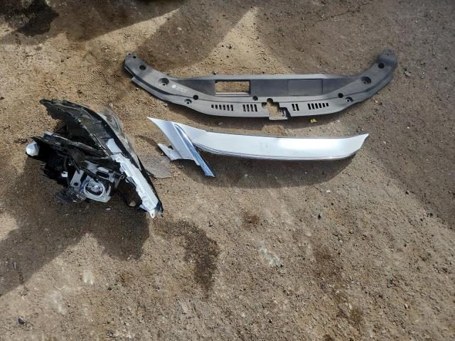 Lexus Es 300h Image 9