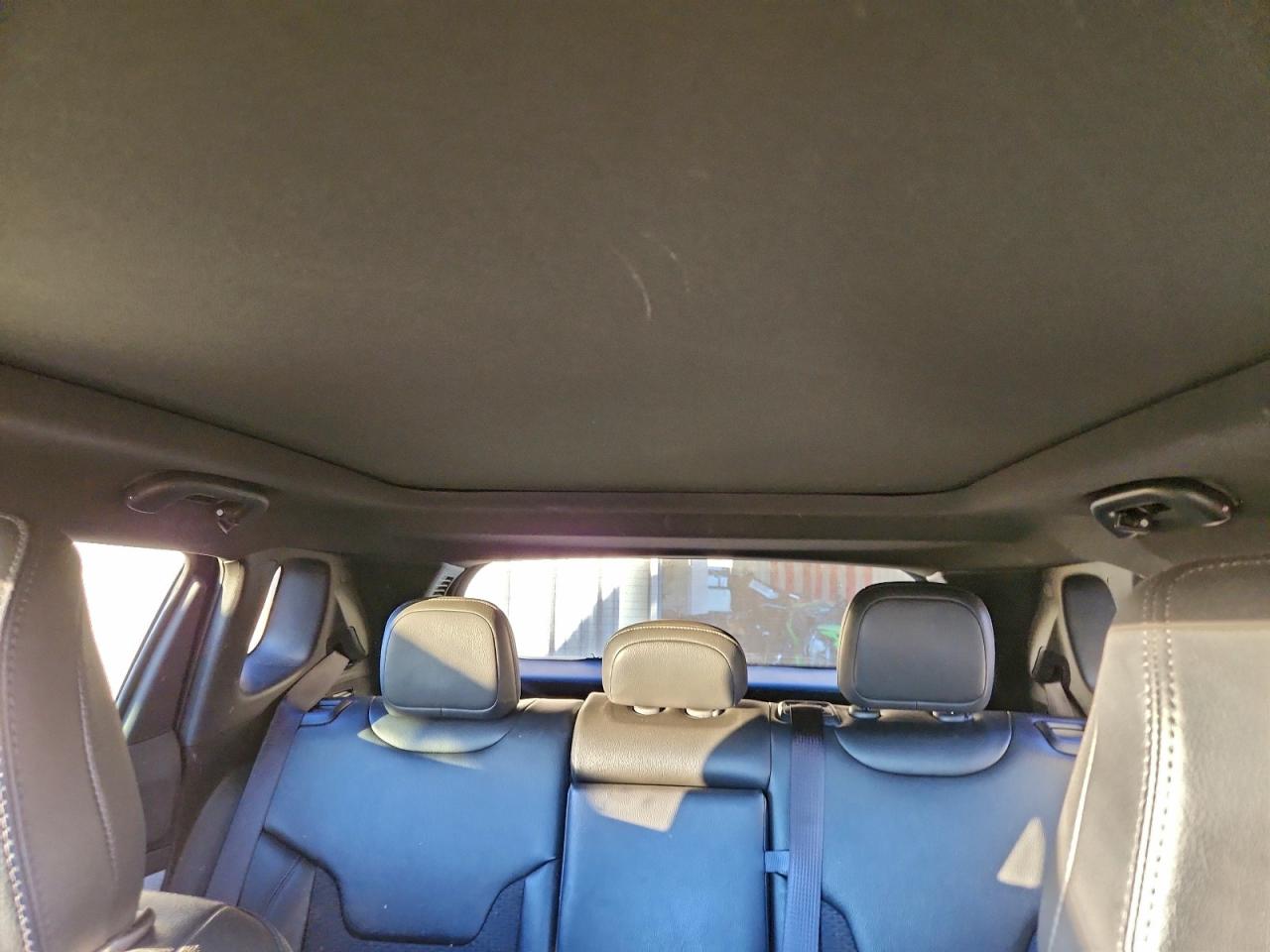 Jeep Compass Latitude Image 13