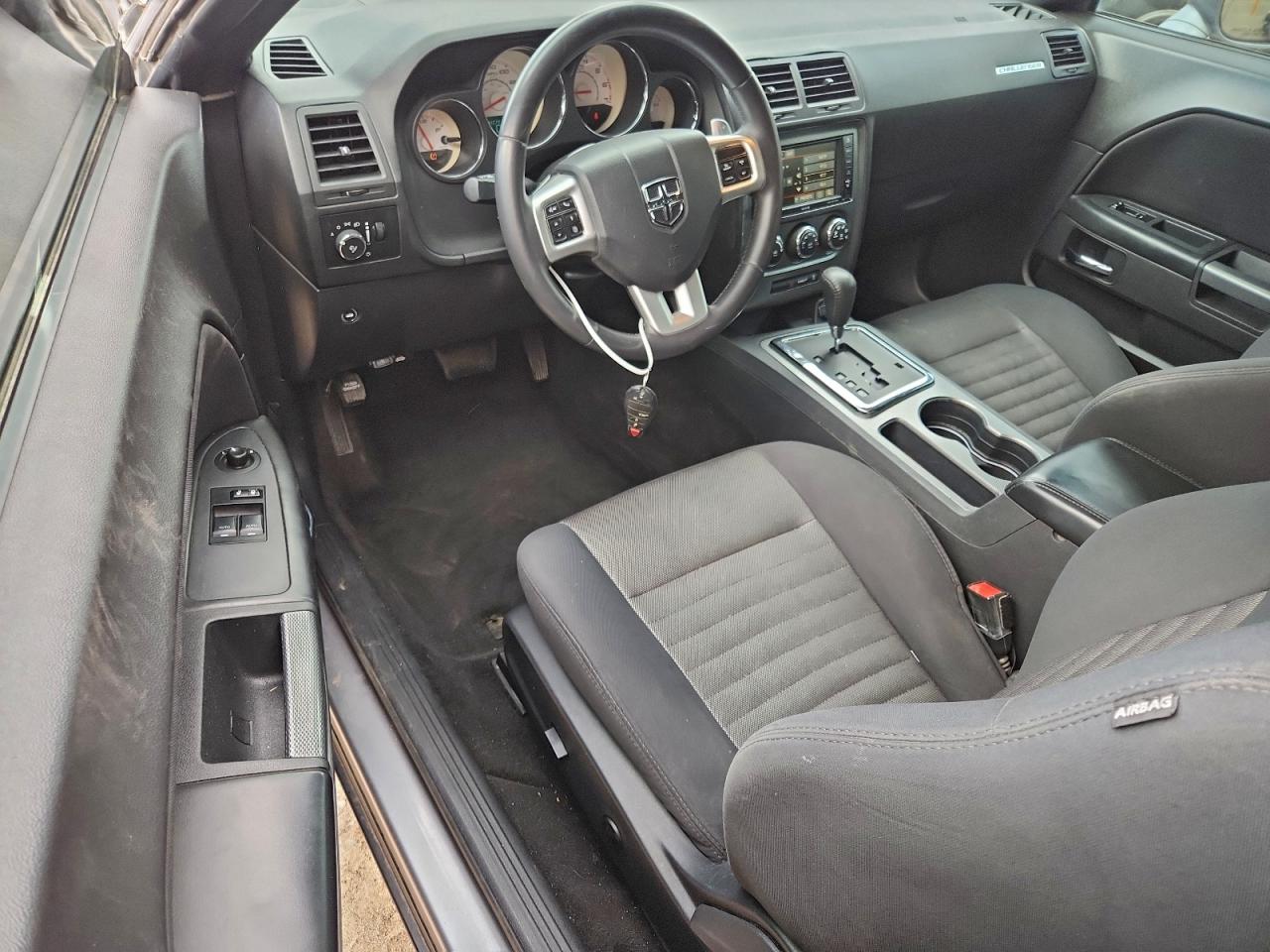 Dodge Challenger R/t Image 9