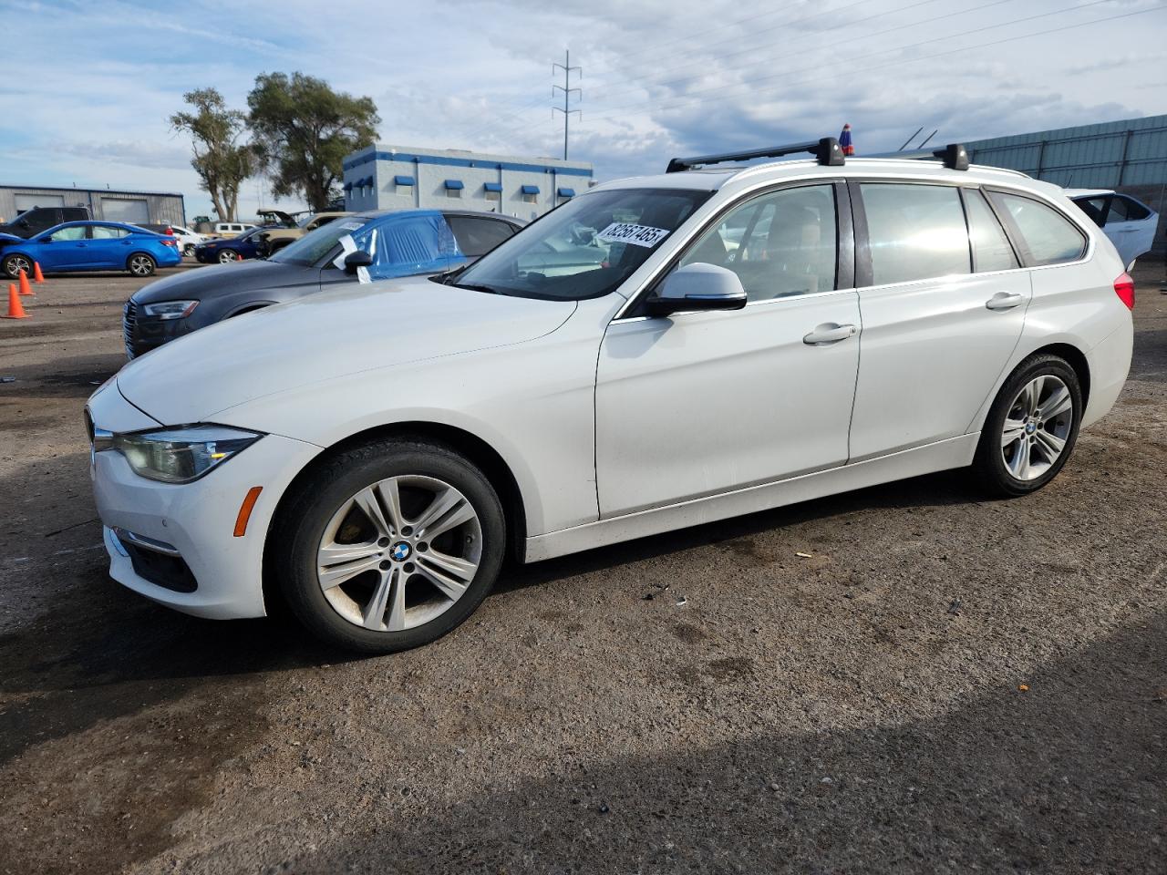BMW 3 Series Xi Image 1