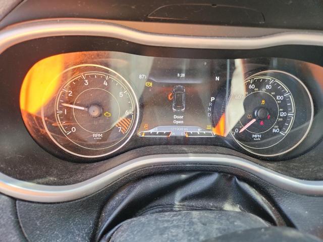 Jeep Cherokee Trailhawk Image 12