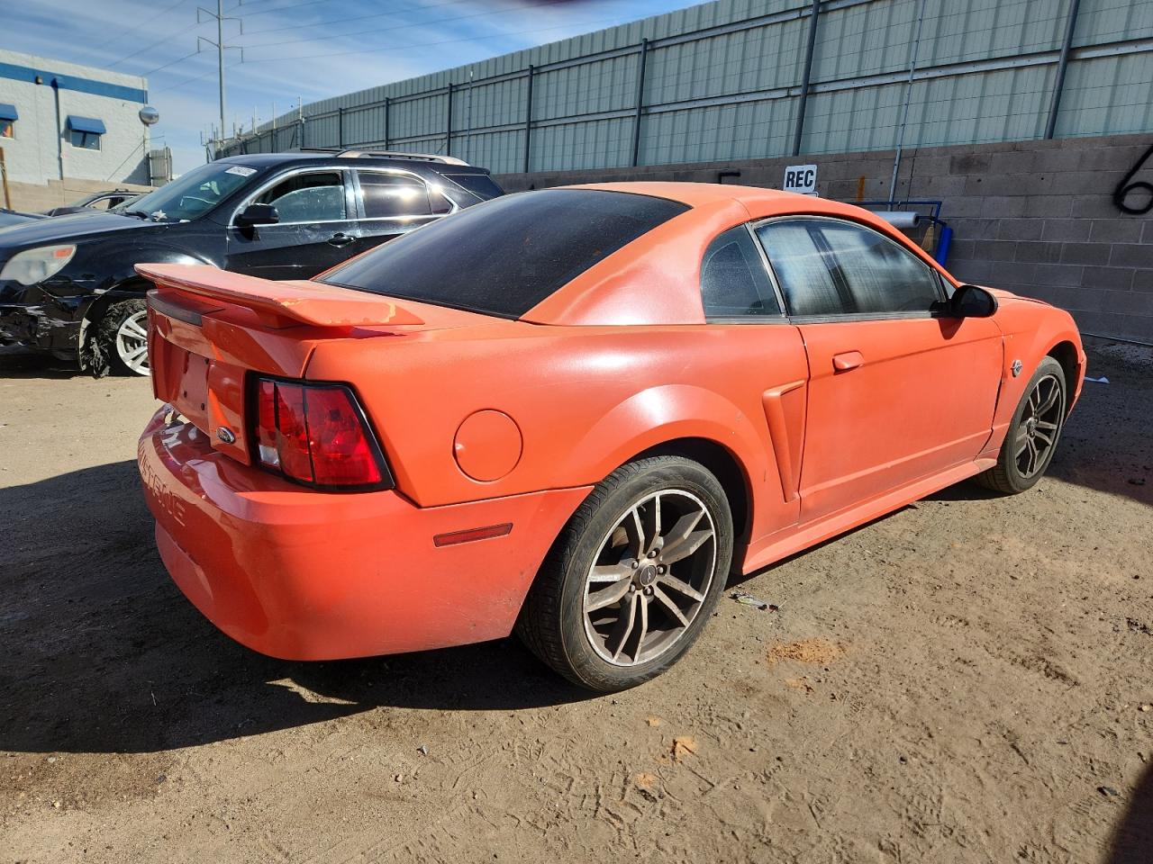 Ford Mustang Image 4