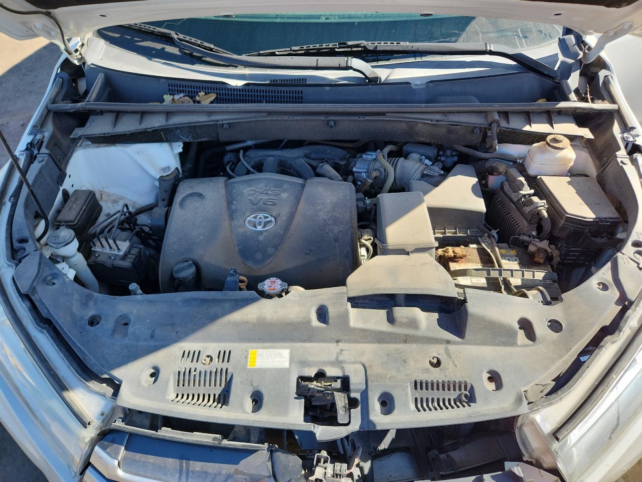 Toyota Highlander Le Image 13