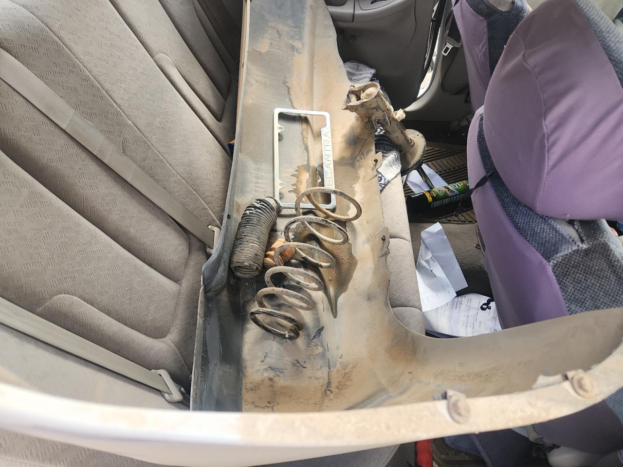 Hyundai ELANTRA Gls Image 6