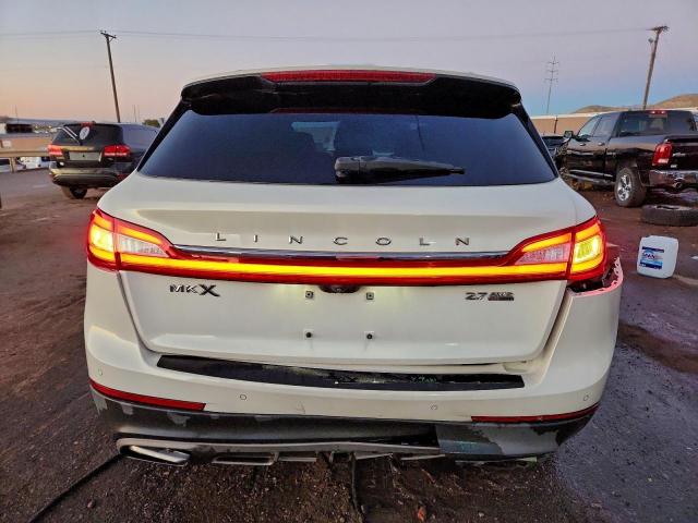 Lincoln MKX Black Label Image 2