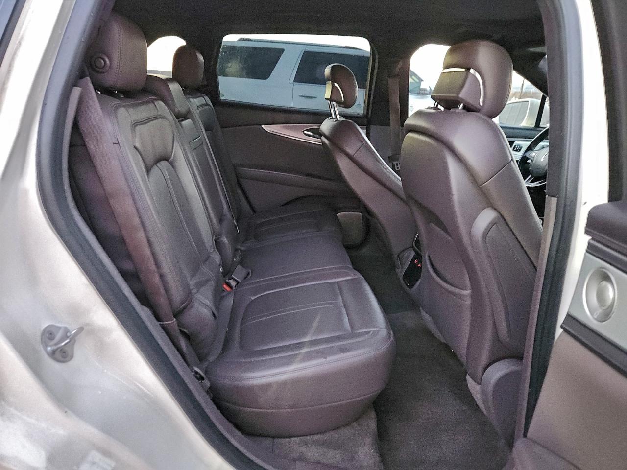 Lincoln MKX Black Label Image 7