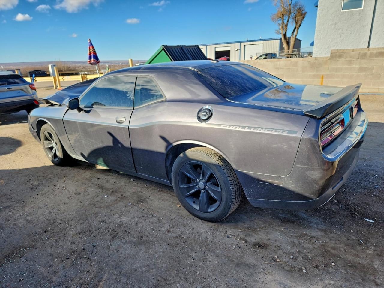 Dodge Challenger Sxt Image 2