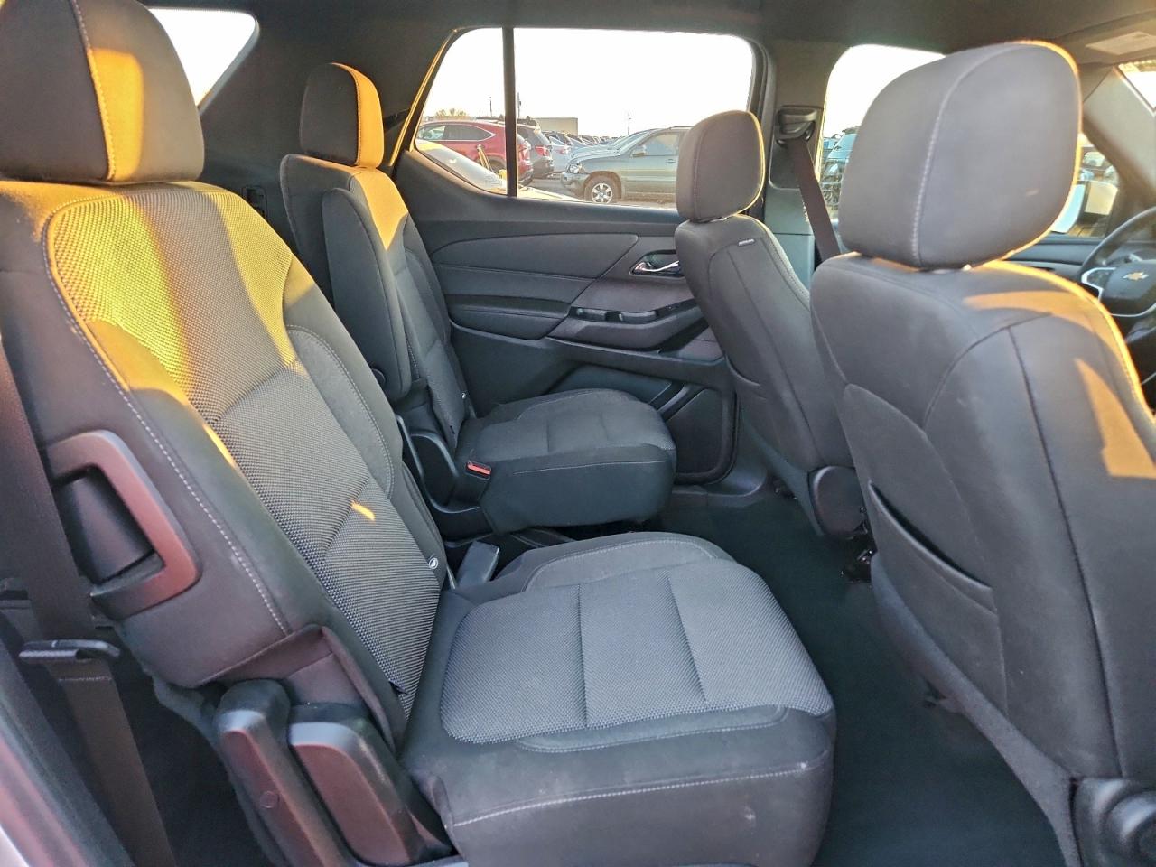 Chevrolet Traverse Lt Image 13