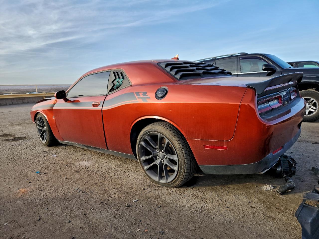 Dodge Challenger R/t Scat Pack Image 6