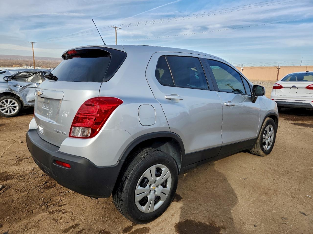 Chevrolet Trax Ls Image 5