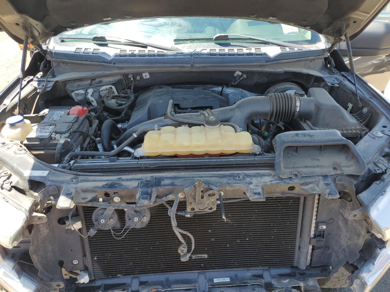 Ford F-150 Super Cab Image 12