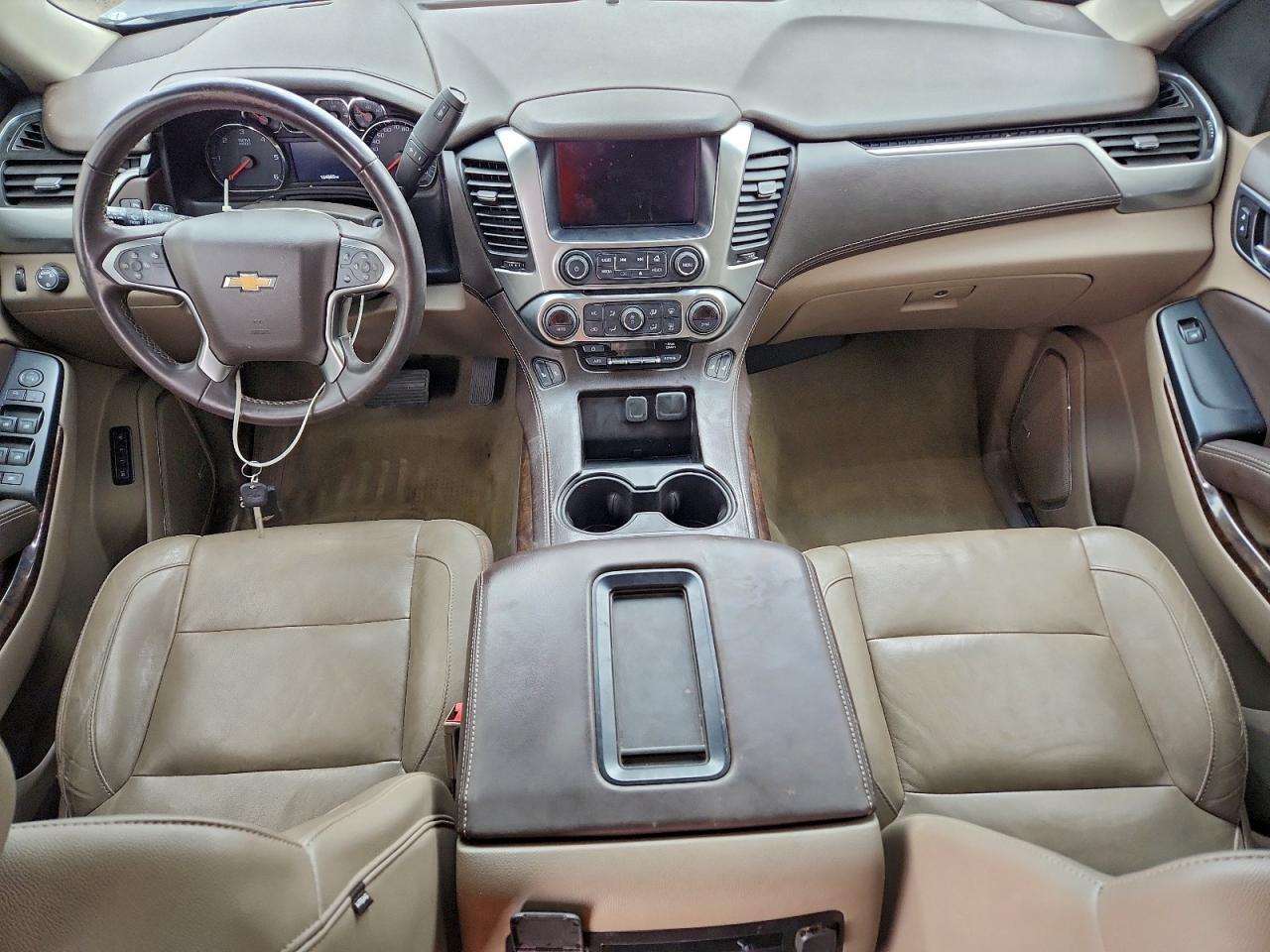 Chevrolet Suburban K1500 Lt Image 4