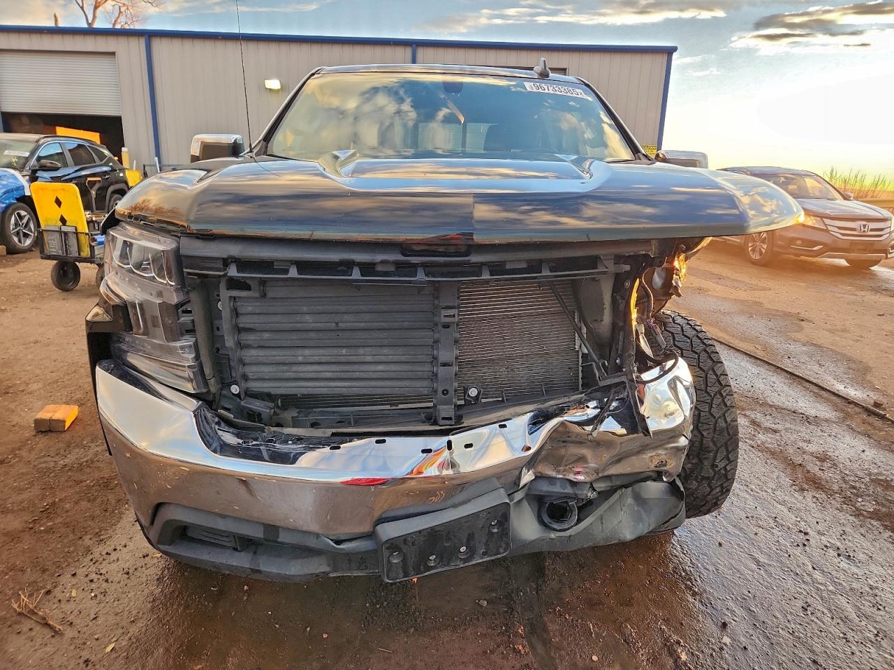 Chevrolet Silverado K1500 Lt Image 11