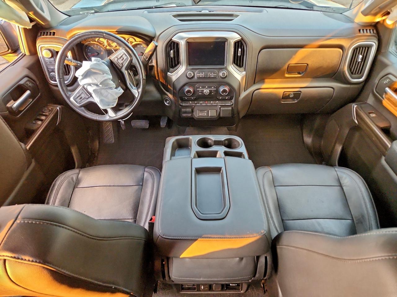 Chevrolet Silverado K1500 Lt Image 6