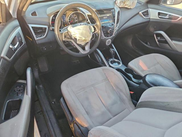 Hyundai VELOSTER Image 7