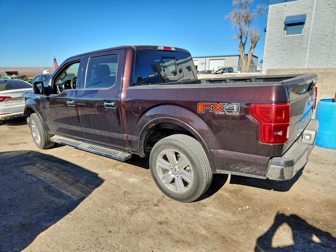 Ford F-150 Supercrew Image 6