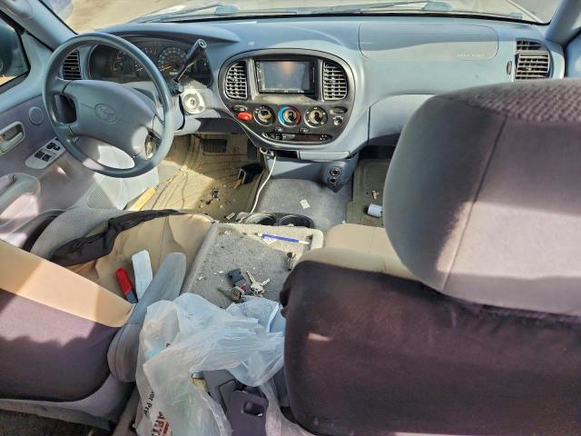 Toyota Tundra Access Cab Image 8