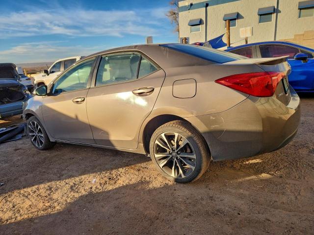 Toyota Corolla L Image 13