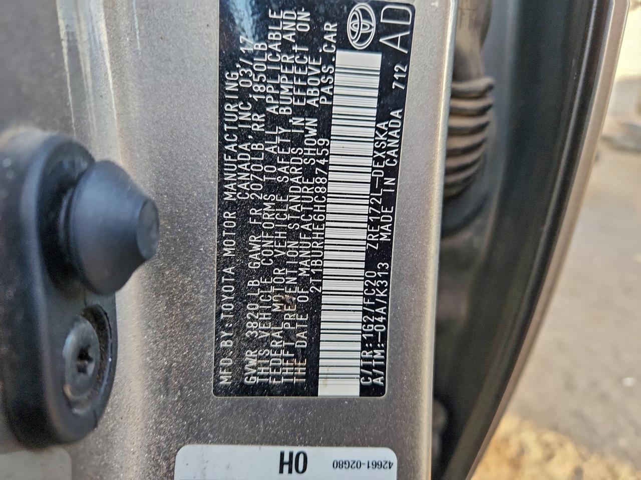 Toyota Corolla L Image 12