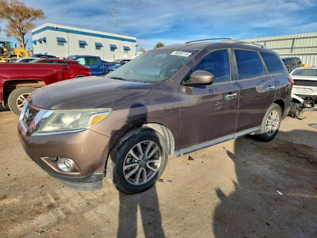  Salvage Nissan Pathfinder