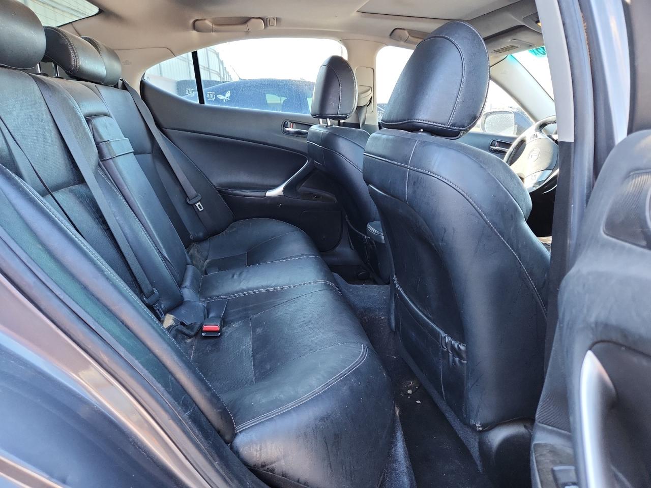 Lexus Is 250 Image 11