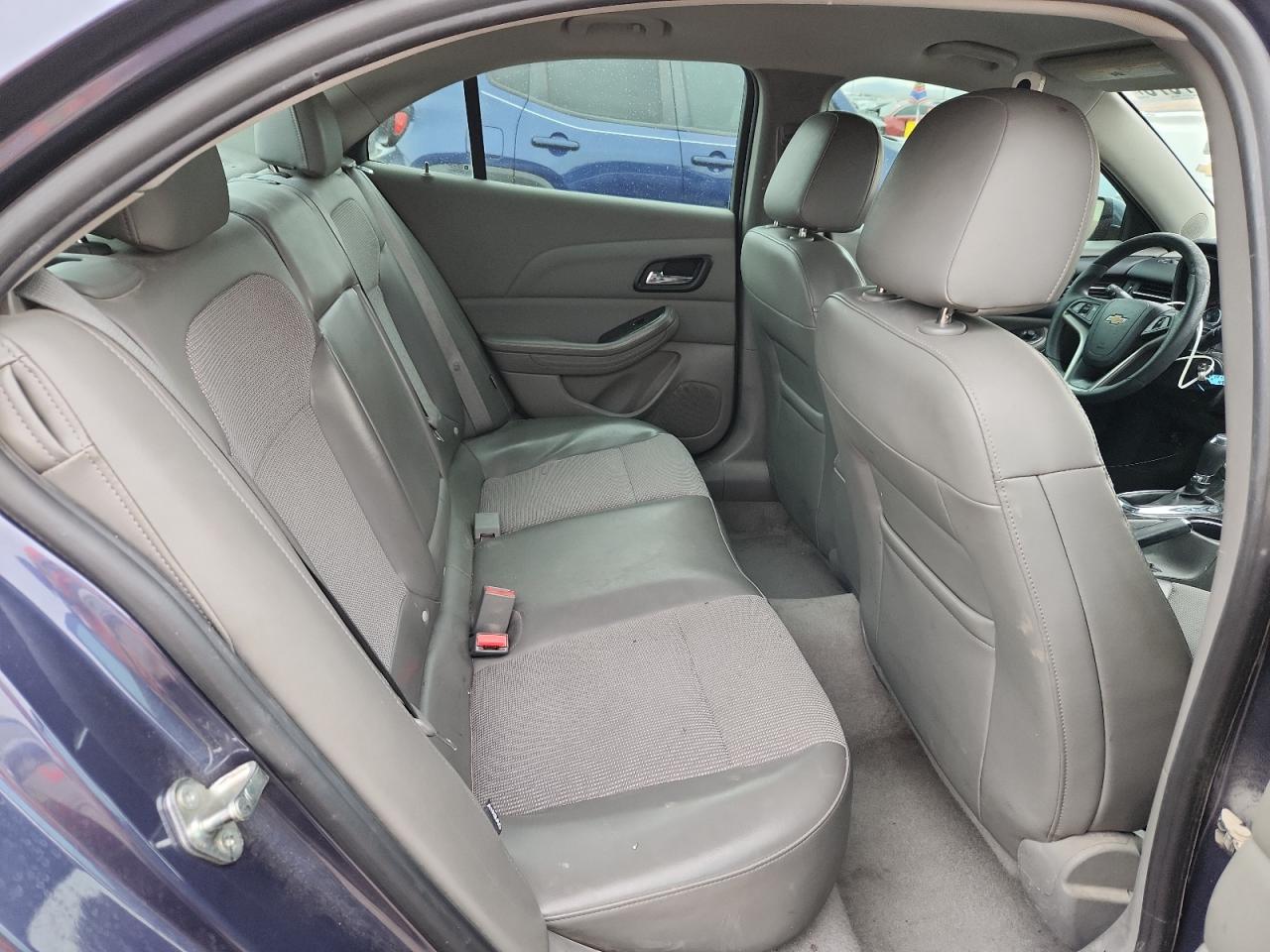 Chevrolet Malibu 1lt Image 11