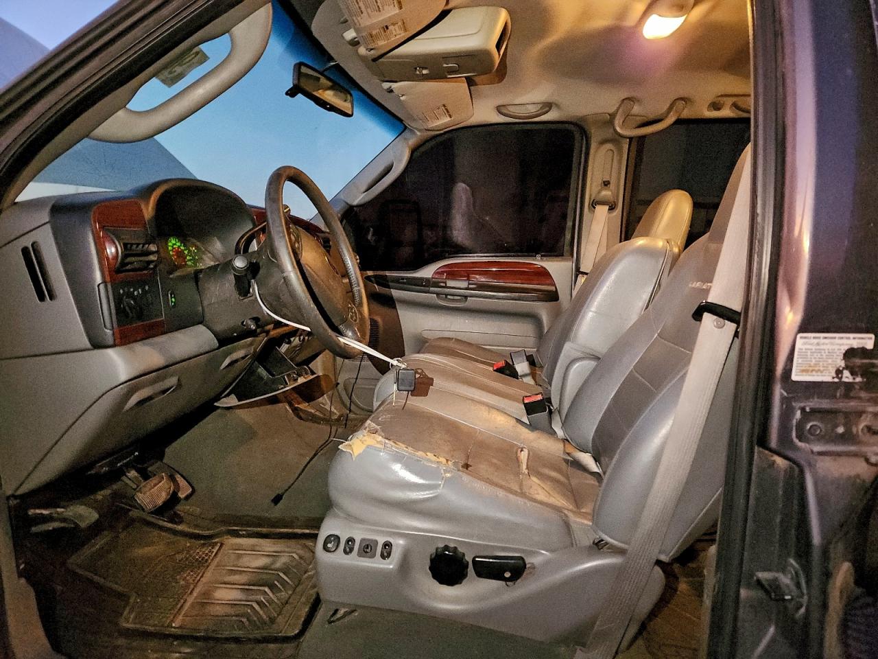 Ford F-350 Srw Super Duty Image 10