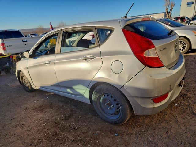 Hyundai ACCENT Se Image 4