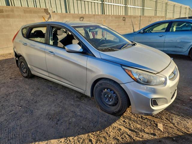 Hyundai ACCENT Se Image 11