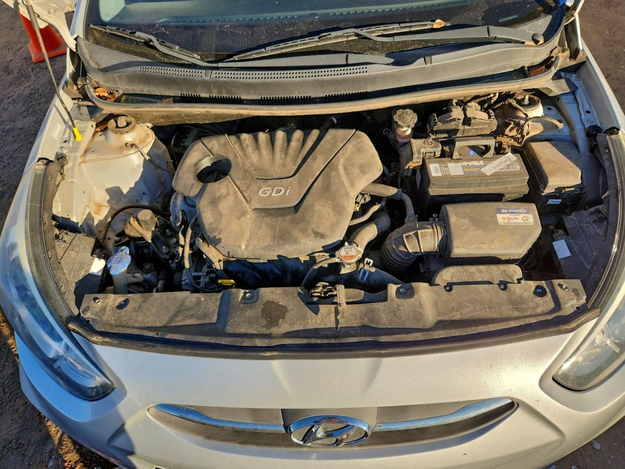 Hyundai ACCENT Se Image 10