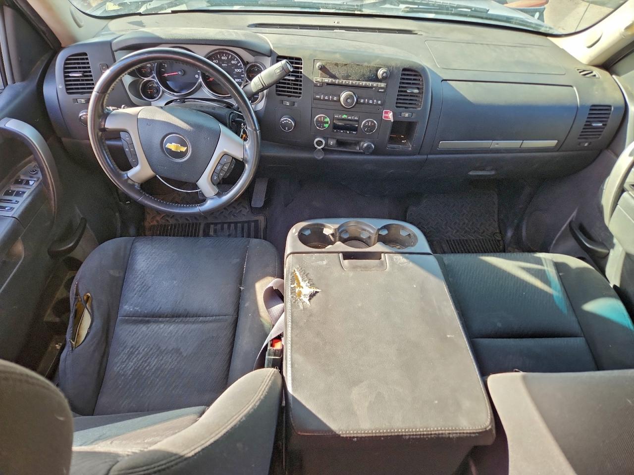 Chevrolet Silverado K1500 Lt Image 9