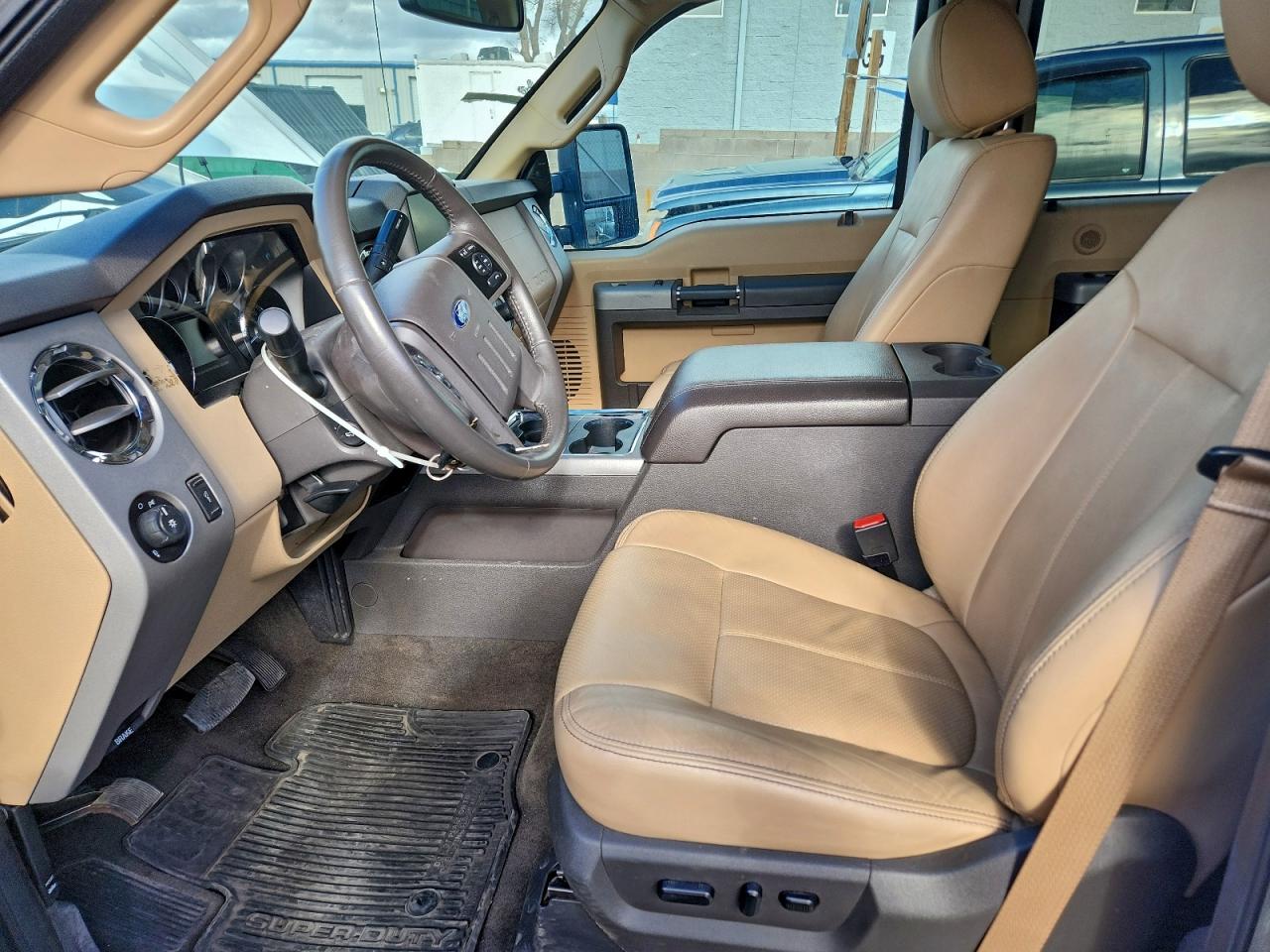 Ford F-350 Super Duty Image 13