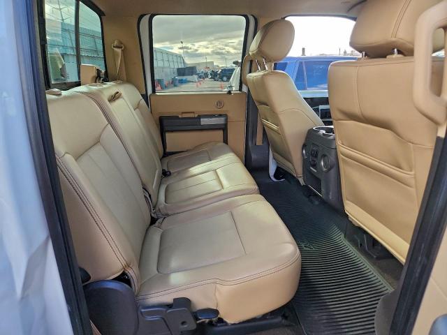 Ford F-350 Super Duty Image 4