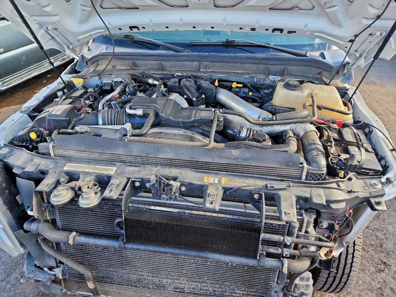 Ford F-350 Super Duty Image 7