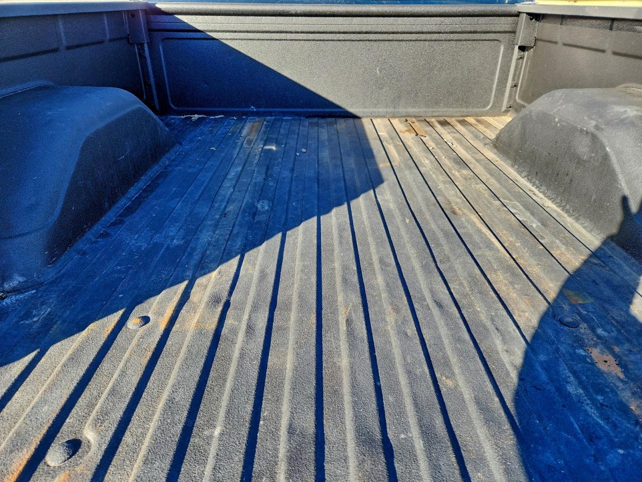 Chevrolet Ck Series Image 12