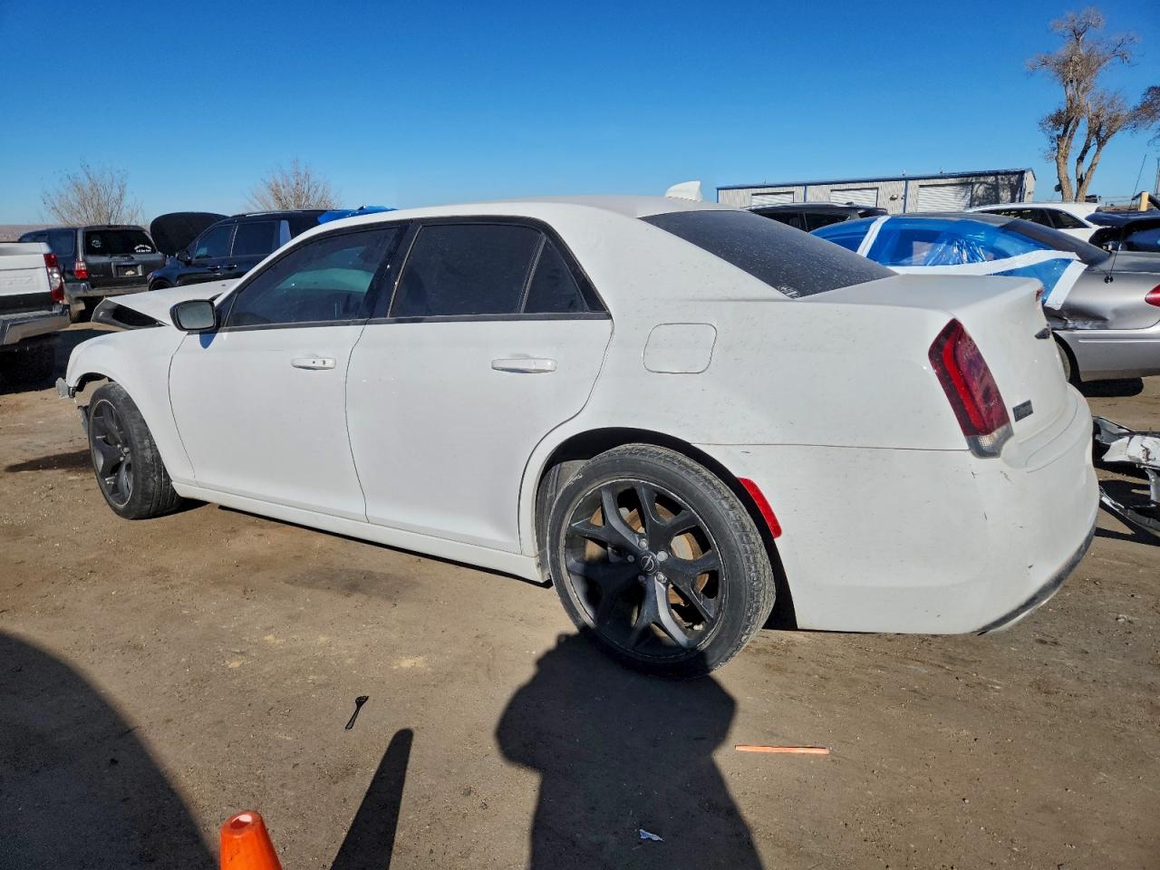 Chrysler 300 Touring Image 2