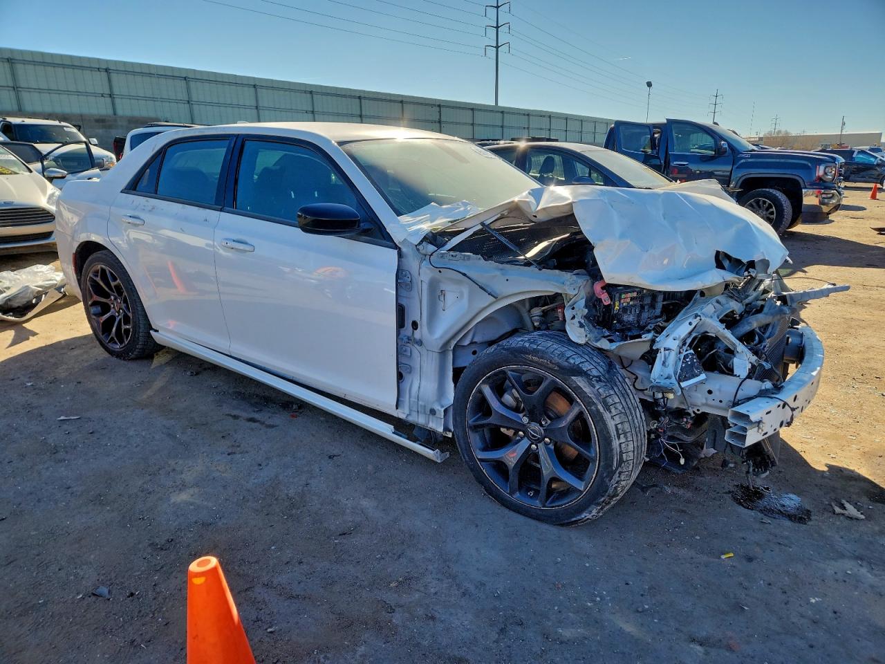 Chrysler 300 Touring Image 3