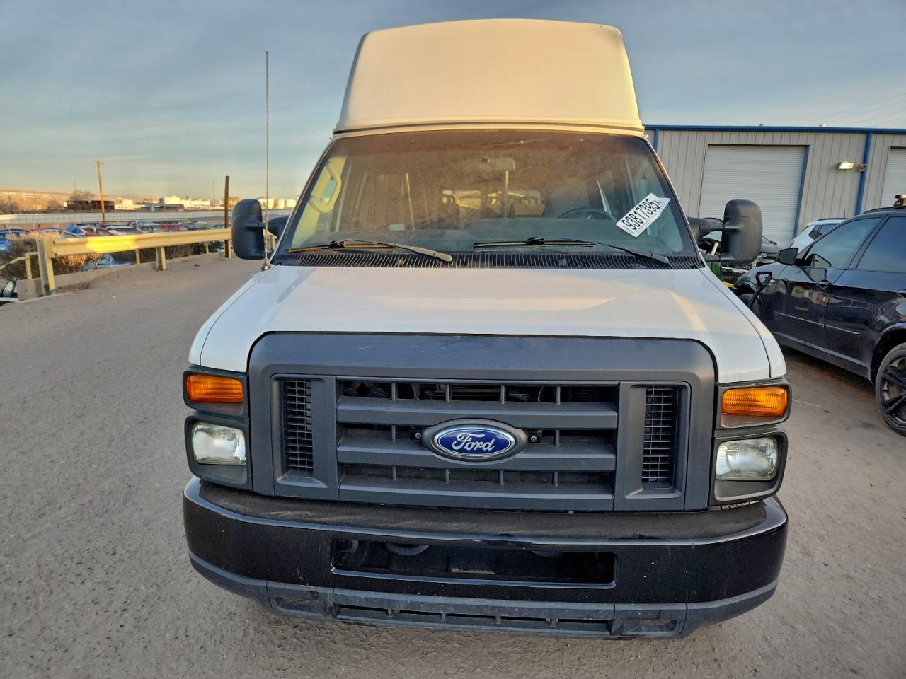 Ford Econoline E350 Super Duty Van Image 10