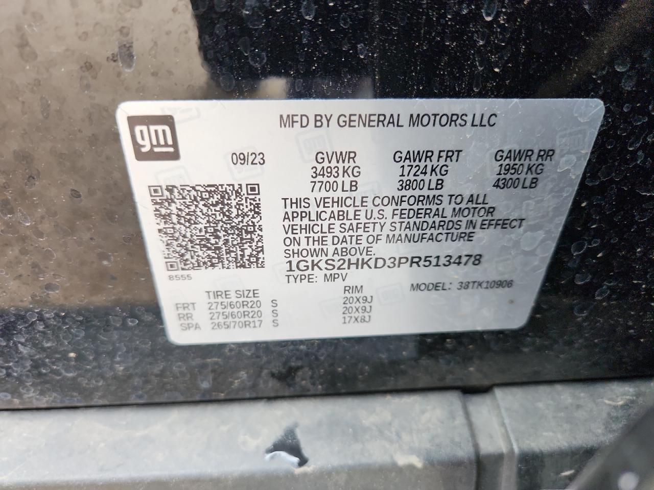 GMC Yukon K1500 At4 Image 11