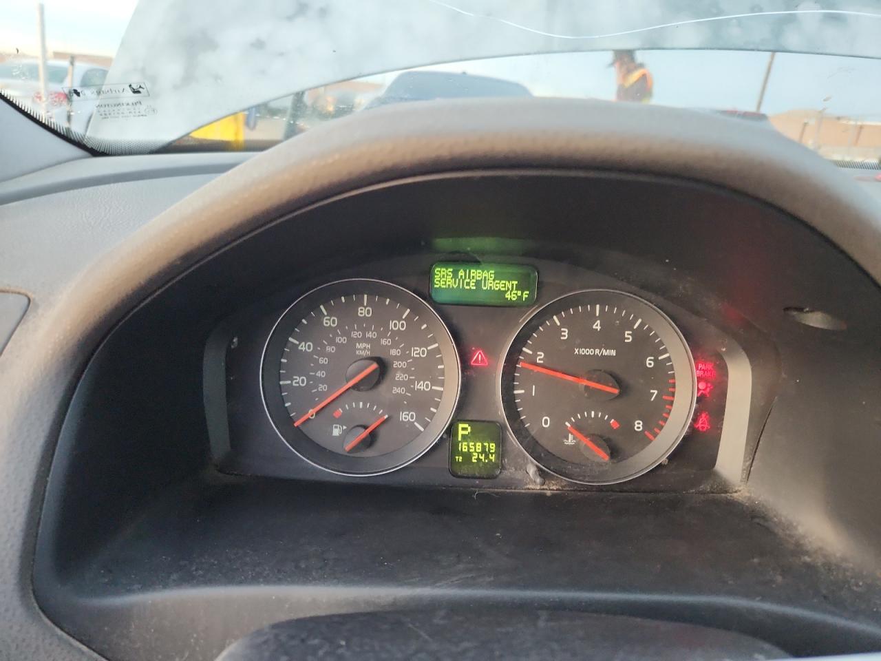 Volvo S40 2.4i Image 12