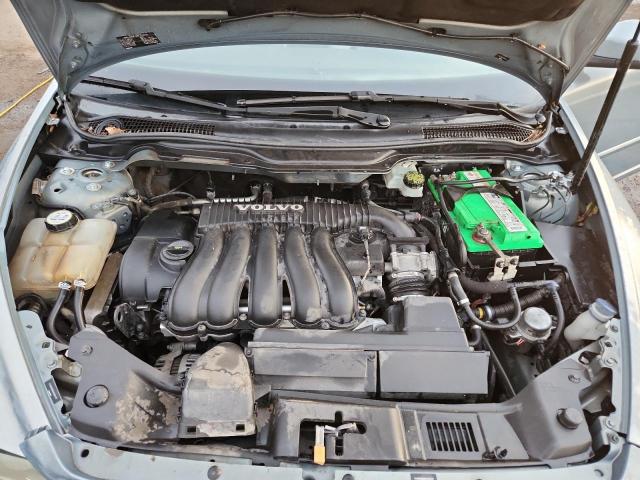 Volvo S40 2.4i Image 8