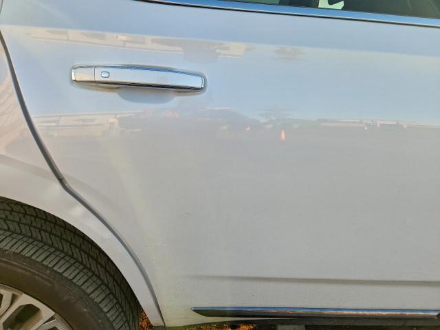 GMC Yukon Denali Ultimate Image 6