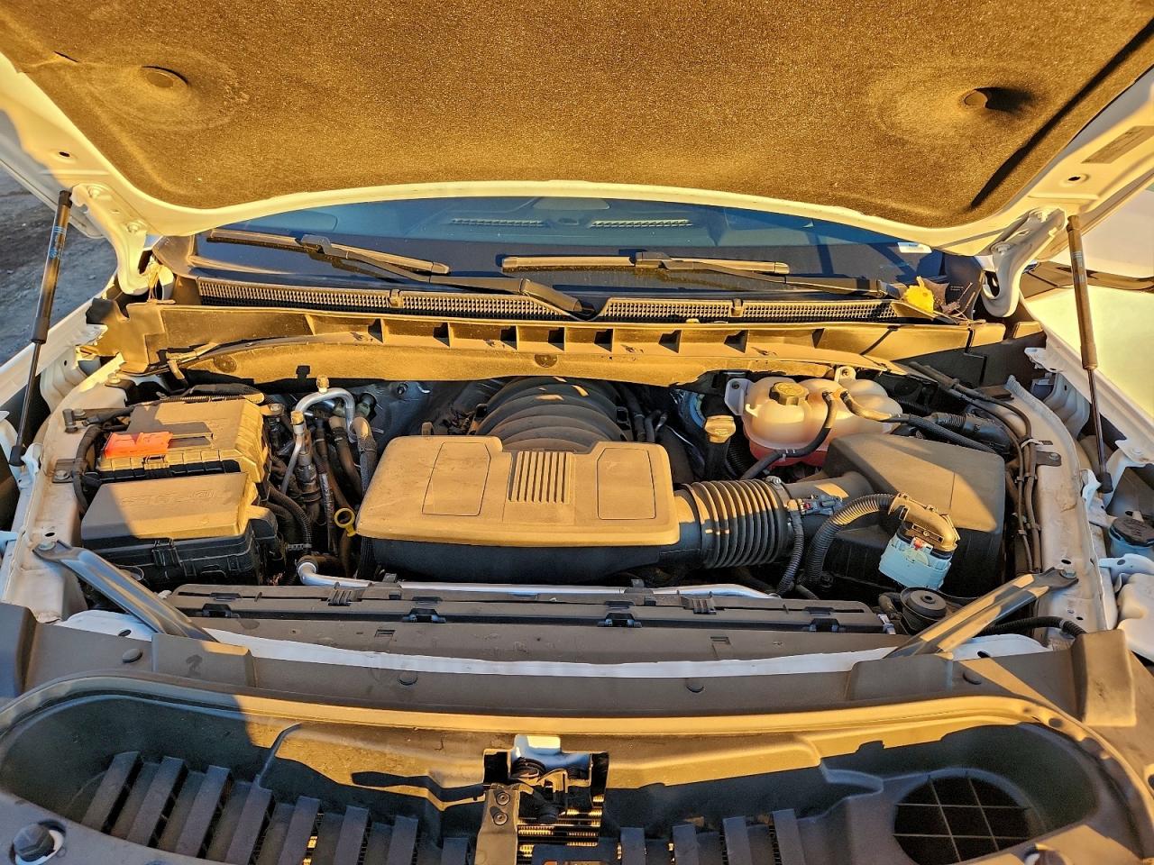 GMC Yukon Denali Ultimate Image 10